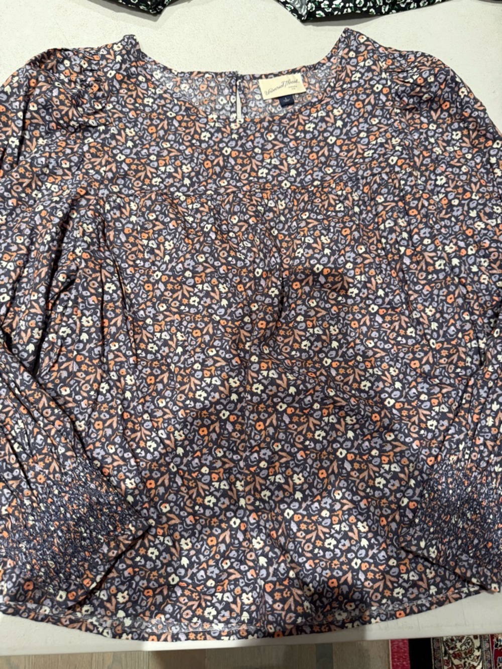 Women’s Floral Long-Sleeve Blouse size L